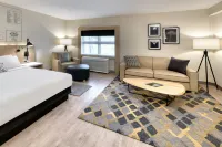 The Insignia Hotel, Sarnia, a Tribute Portfolio Hotel - Pet friendly