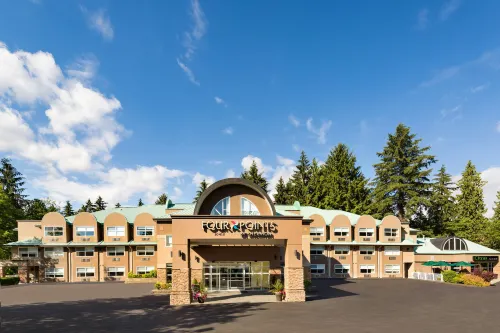 Four Points by Sheraton Surrey - piscine