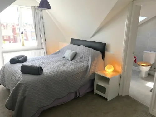 2 Bedroom sea view apartment with snug and balcony - 2 stjerner