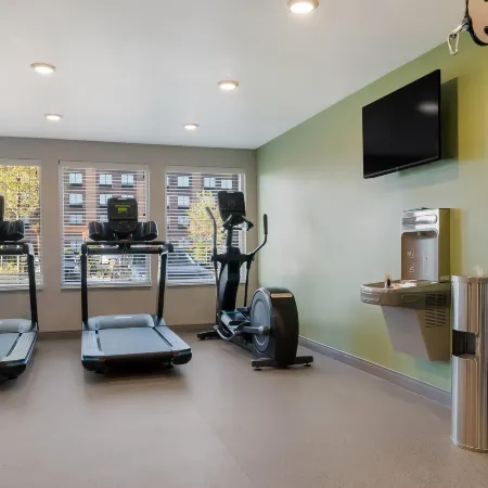 WoodSpring Suites Detroit Sterling Heights