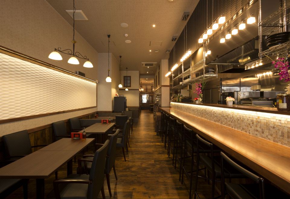 2. 더 비 하카타..