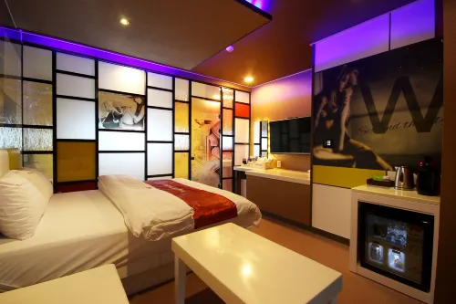 Chilgok Palgongsan W Drive-IN Hotels in Chilgok