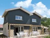 Les Rives de Saint Brice Camping Goëlands附近的飯店