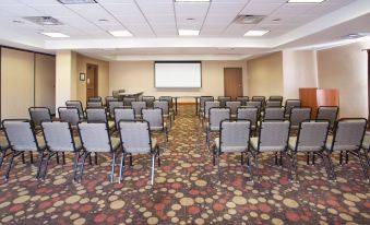 Holiday Inn Express & Suites Los Alamos Entrada Park