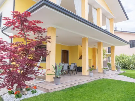 Bonatti Отели рядом с достопримечательностью «Archaeological site of Grotte di Catullo»