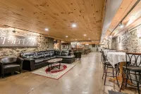 Naples Hotel - 3-Star