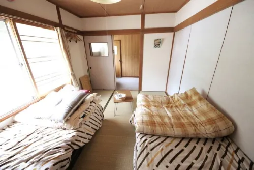 10 Min from Bus Stop You Can Enjoy Hot Spring Hotel di Usu District