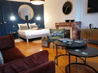 B&B 43 3 Hotel a Lavoute-sur-Loire