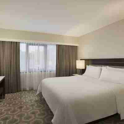 Embassy Suites by Hilton Washington DC Georgetown Rooms