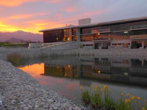 Casa de Uco Vineyards & Wine Hotel