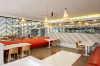 Sol Katmandu Park & Resort - breakfast