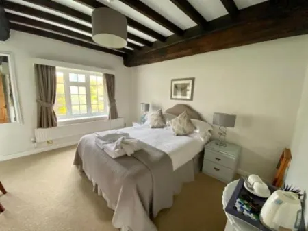 Home Farm Hotel