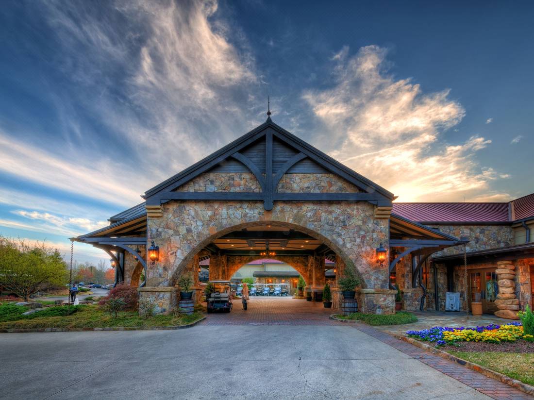 Are Dogs Allowed At Lanier Islands