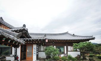 Jirisan Taegojae Hanok Stay