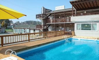 Taean Happy Tree Pension