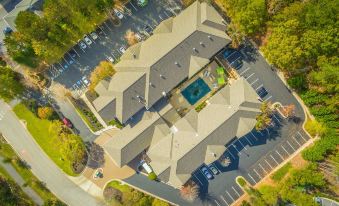 Holiday Inn & Suites Peachtree City