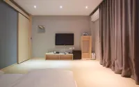 Boo Hotel