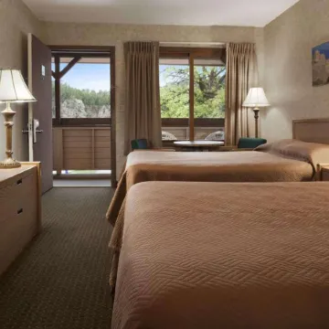 Magnuson Grand Rushmore View