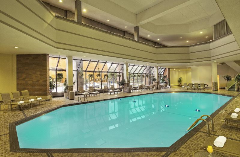 Crowne Plaza Suites MSP Airport - Mall OF America by IHG photo 2