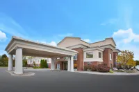 Holiday Inn Express & Suites Rochester-Victor Hotels near OptiGolf Victor NY