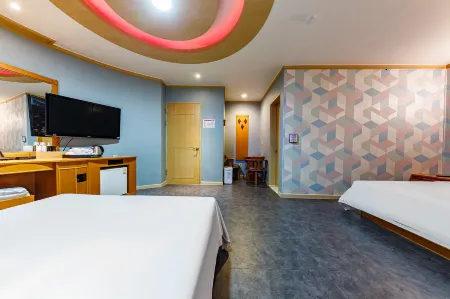 Gyeryong White Hotel