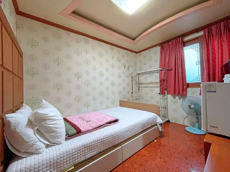 Pearl Rose Отели рядом с достопримечательностью «Джинджусон»