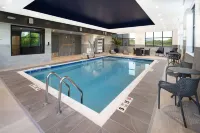 Hampton Inn by Hilton Verona at Turning Stone - Pools
