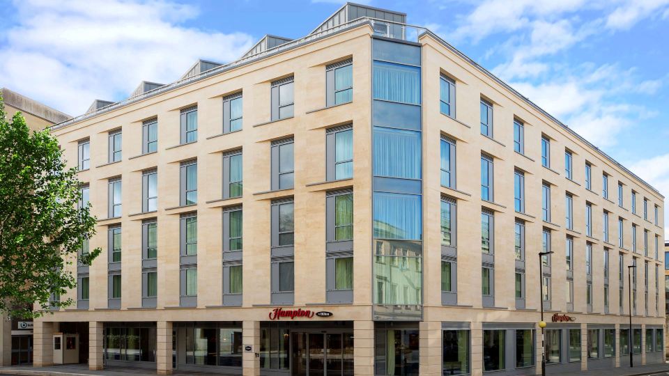 Hampton by Hilton Bath City