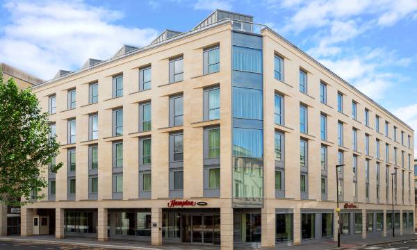 Hampton by Hilton Bath City