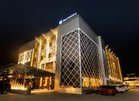 Best Western Batang Garing Hotels near Warung Gamer