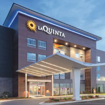 La Quinta Inn & Suites by Wyndham Opelika Auburn