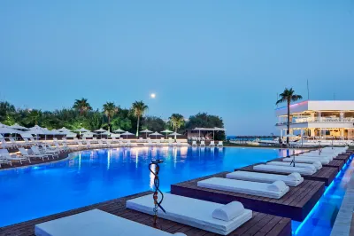 So White Club Resort
