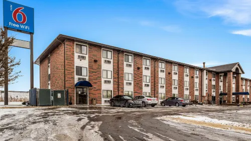 Motel 6 Elk Grove Village, IL Hotels in Itasca