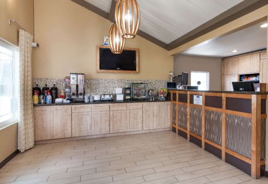 1. 하워드 존슨 바..