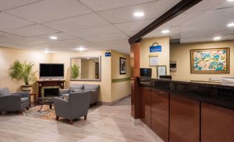 Days Inn by Wyndham Greenfield