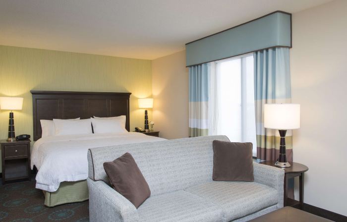 Hampton Inn & Suites Kokomo