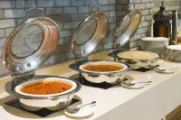Hilton Garden Inn Ras Al Khaimah - servizio colazione