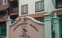 Kondominium Pantai Carita Selatan Các khách sạn ở Sukarame