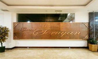 M Bahalap Hotel