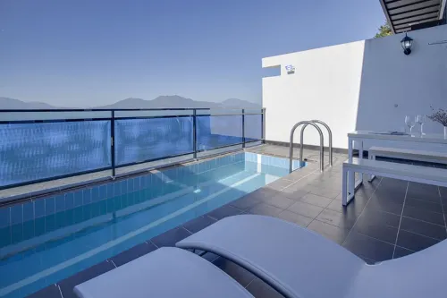 Namhae Baystay Pool Villa - 3 星級