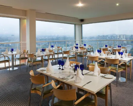 Holiday Inn EDINBURGH by IHG Hotels in Edinburgh