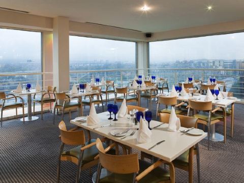 愛丁堡動物園假日飯店