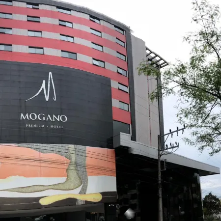 Mogano Premium Hotel - Eletroposto