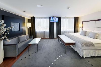 Suite Radisson Blu Hotel Olümpia Photo