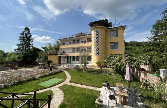 陽谷拾光客棧（常富線分店）