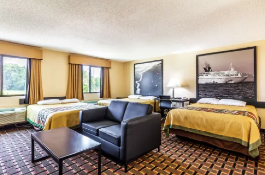 速8酒店-溫德姆-聯盟市/凱馬地區 利格城酒店