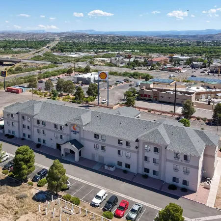 Comfort Inn Camp Verde I-17 Отели в г. Явапаи
