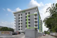 B32 Apartment Отели в г. Самут Пракан