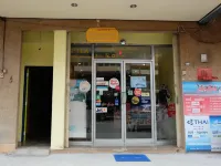 B&B House & Hostel Hotels in 