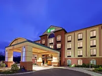 Fairfield Inn & Suites Bridgewater Branchburg/Somerville Hotels near Mountain View Park